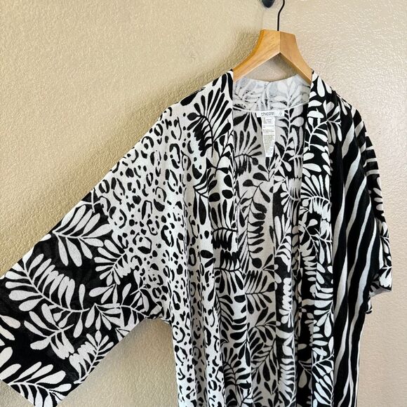 Chicos Lightweight Open Front Cardigan Womens 2 Large Black White Floral Artsy - Picture 3 of 9
